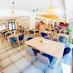Plaza 莱鲍